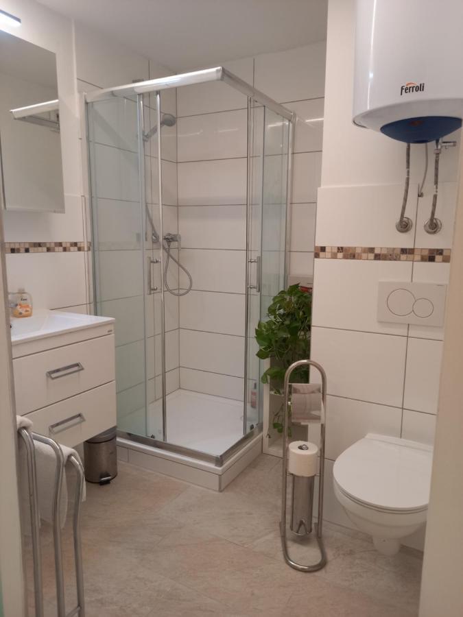 Holiday Oasis Appartements Villach Ngoại thất bức ảnh